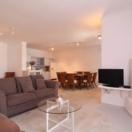 Thelgo Villa *