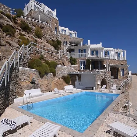 Thelgo Psarou (Mykonos)