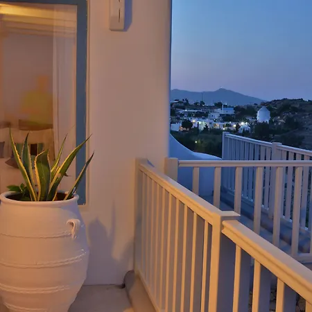 Thelgo Psarou (Mykonos)
